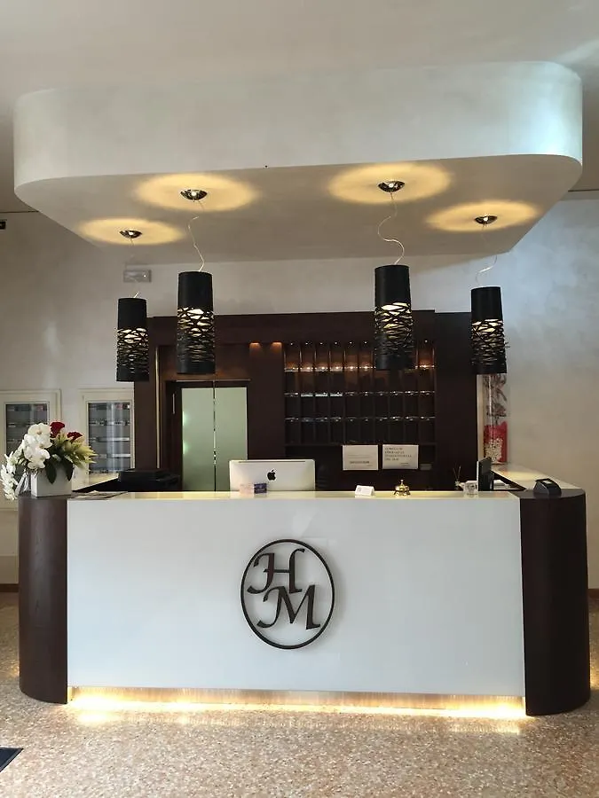 Momi'S Hotel Cavarzere Italie