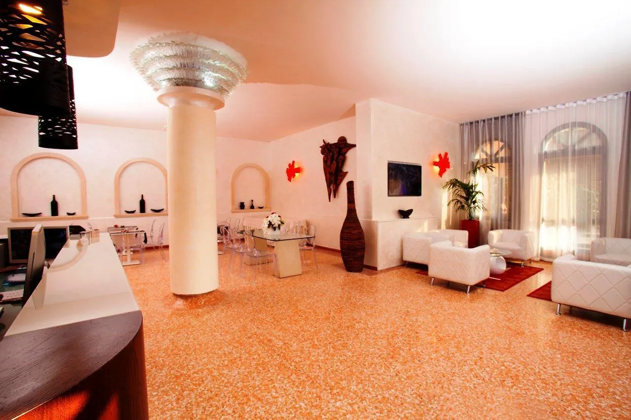 Momi'S Hotel Cavarzere